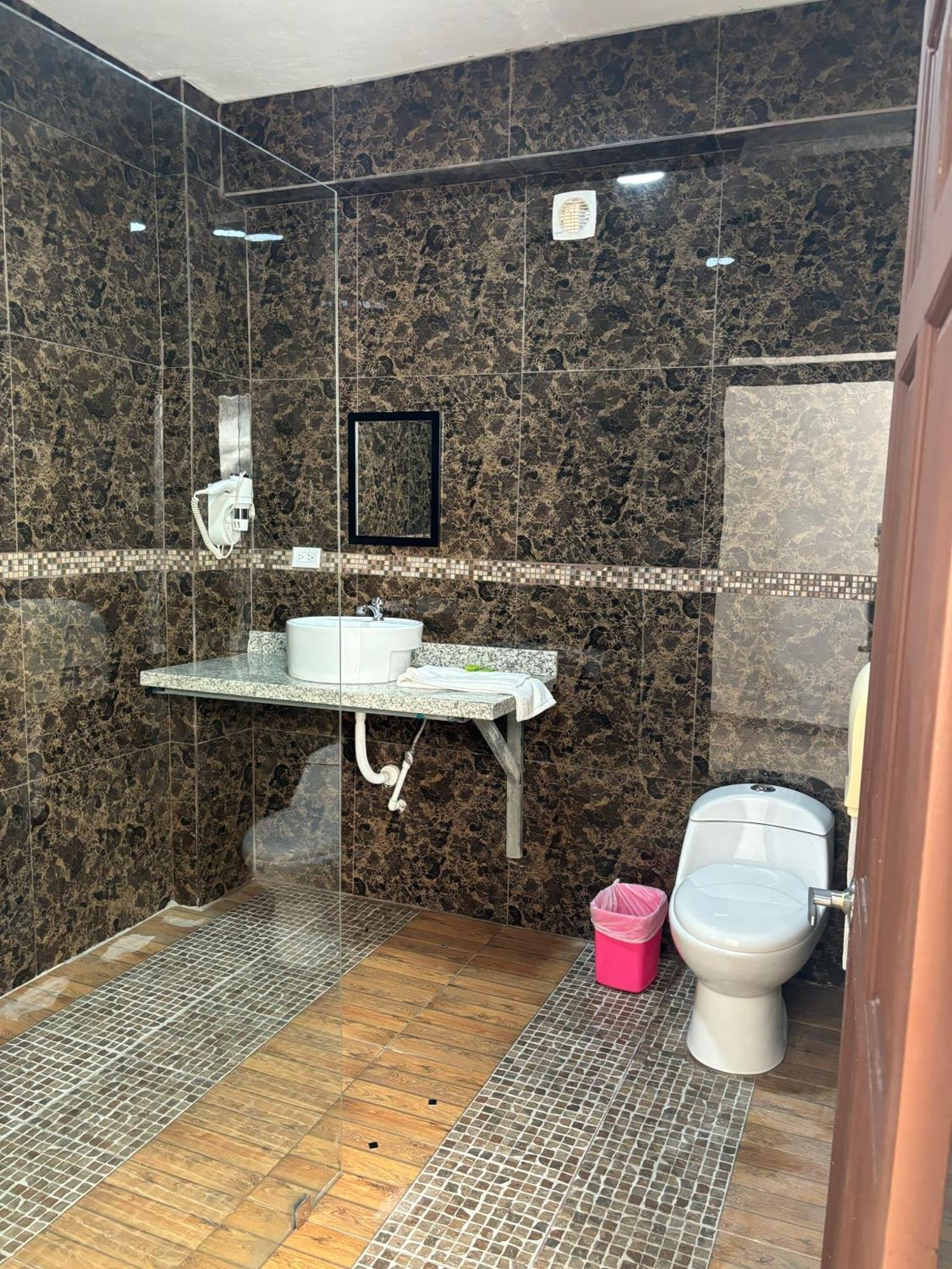 מנואל אנטוניו Hotel Coco Beach מראה חיצוני תמונה