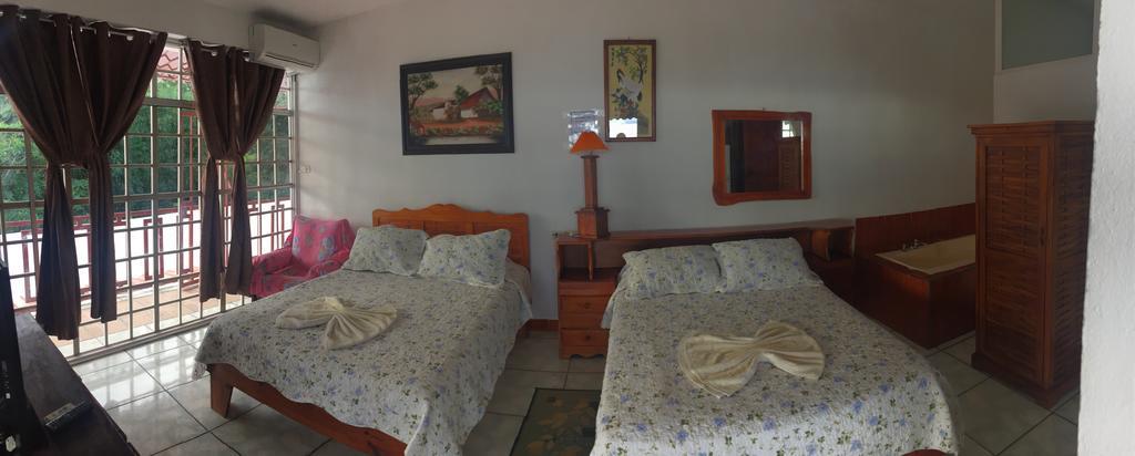מנואל אנטוניו Hotel Coco Beach מראה חיצוני תמונה