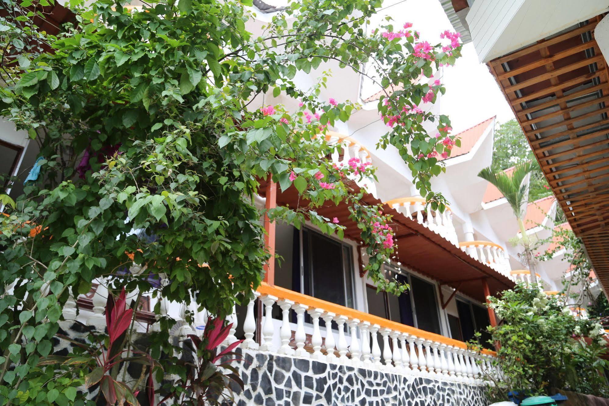 מנואל אנטוניו Hotel Coco Beach מראה חיצוני תמונה